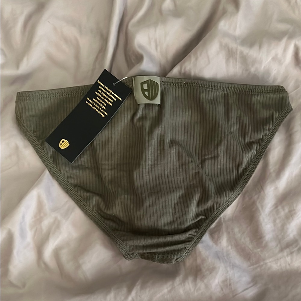 NWT | Bangwear Men’s ribbed olive green brief | Size Small - Picture 2 of 3